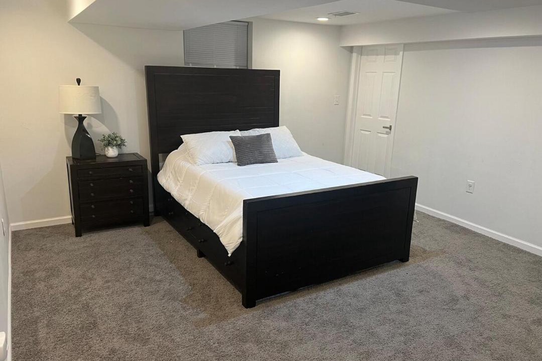 Photo of Bedroom in Plum