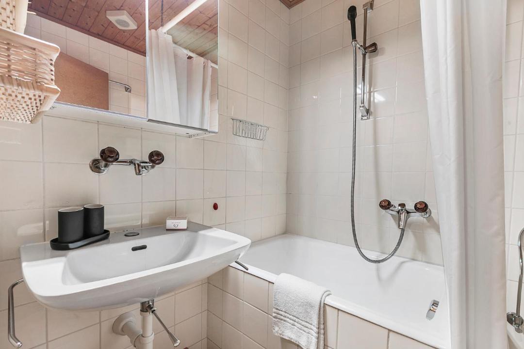 Photo of Bathroom in Sigirino