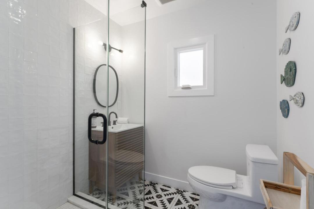 Photo of Bathroom in Balboa Island