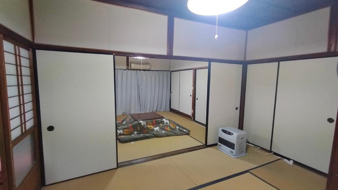 Photo of Others in Shimohara
