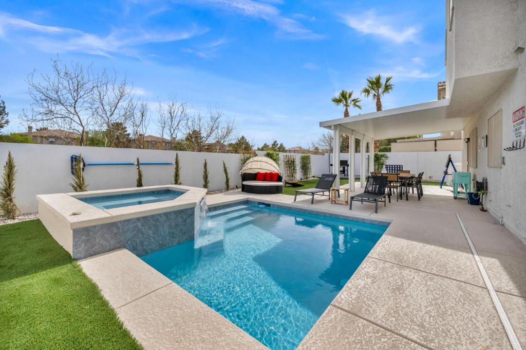 Photo of Patio Balcony in Green Valley