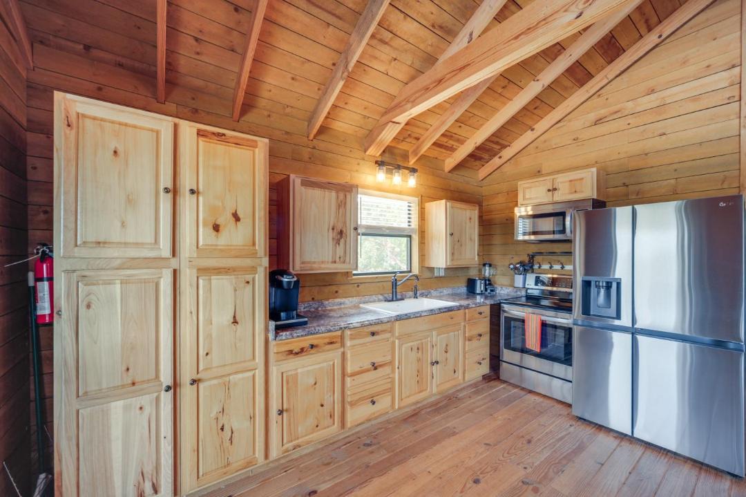 Photo of Kitchen in Leakey