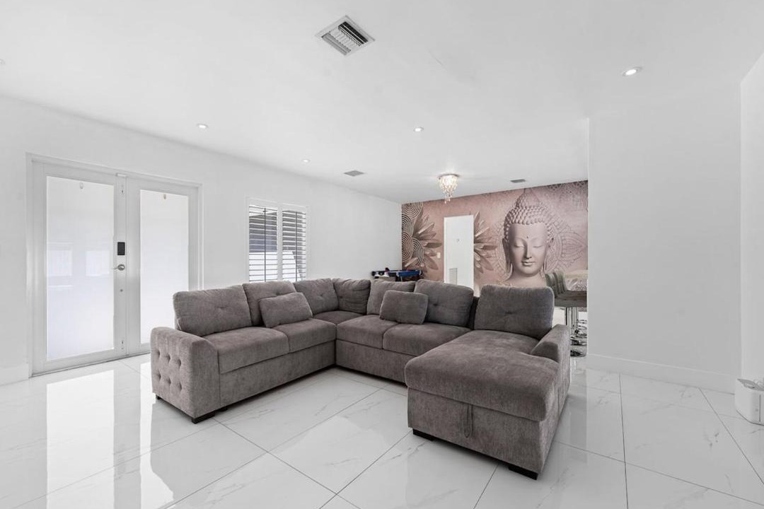 Photo of Livingroom in Miami Lakes