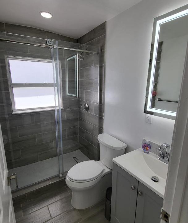 Photo of Bathroom in Pleasure Isles