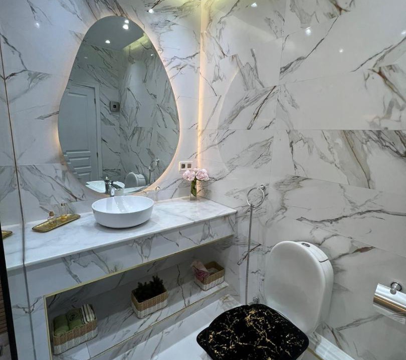 Photo of Bathroom in Branes