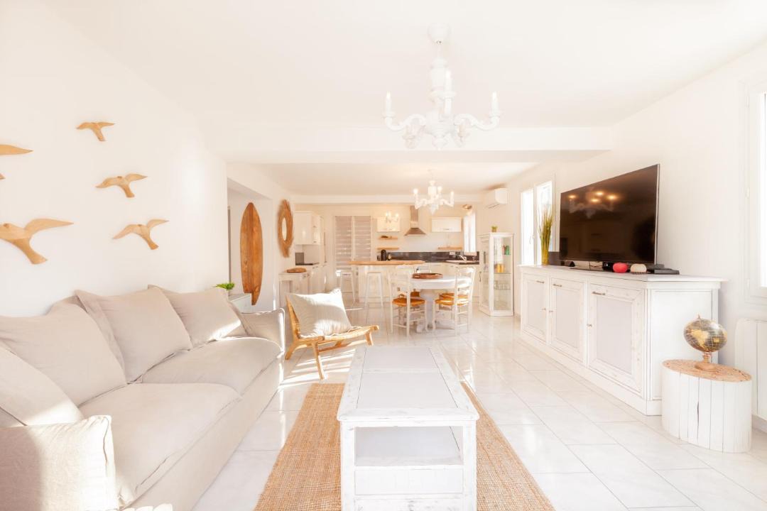 Photo of Livingroom in Le Revest-les-Eaux
