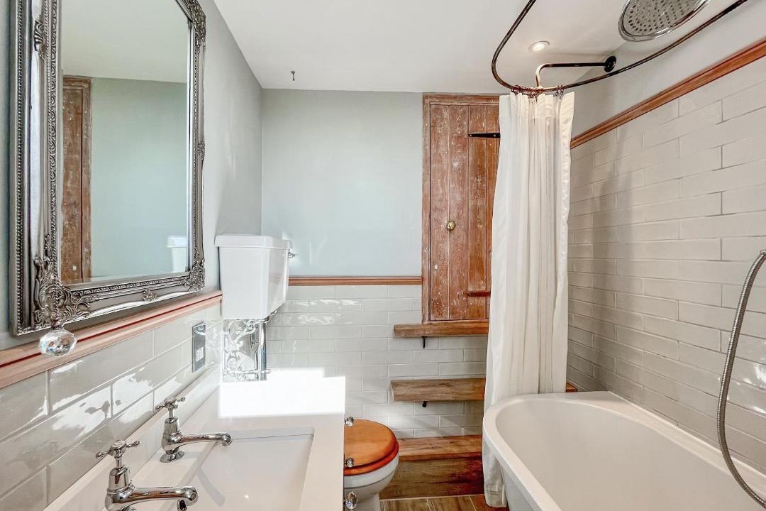 Photo of Bathroom in Tetbury