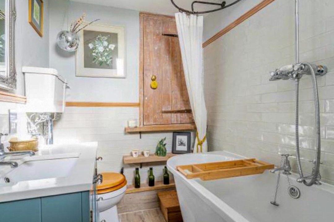 Photo of Bathroom in Tetbury