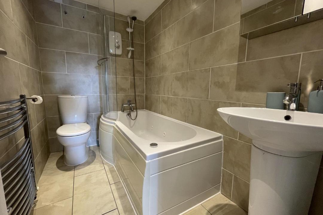 Photo of Bathroom in Cotham