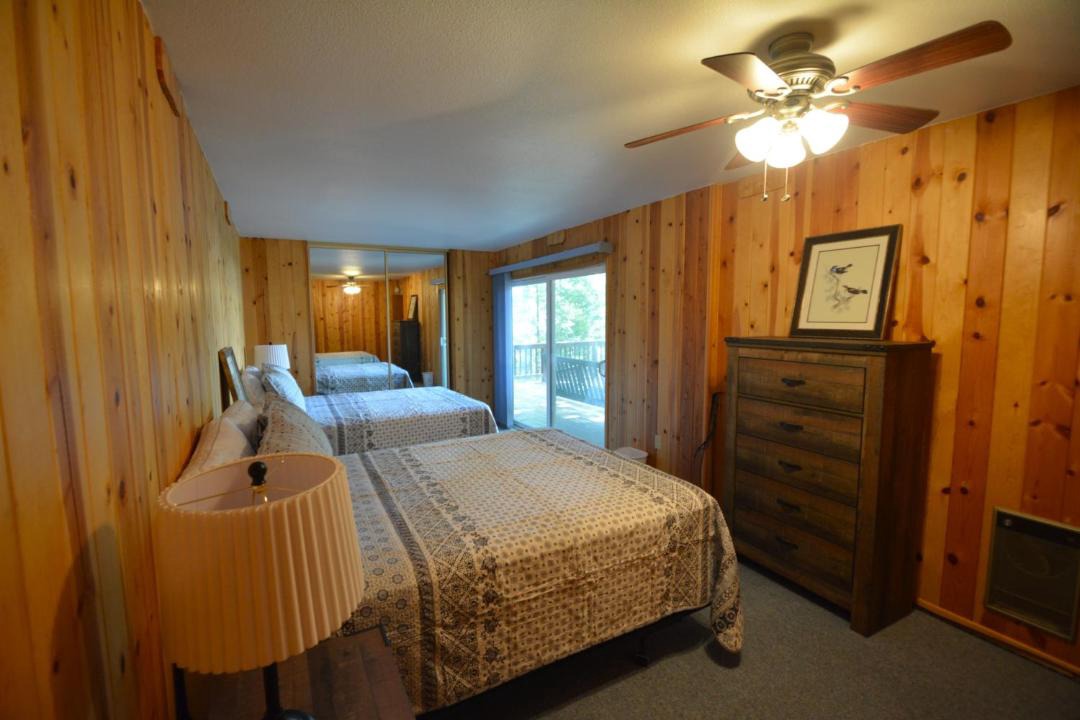 Photo of Bedroom in Bass Lake
