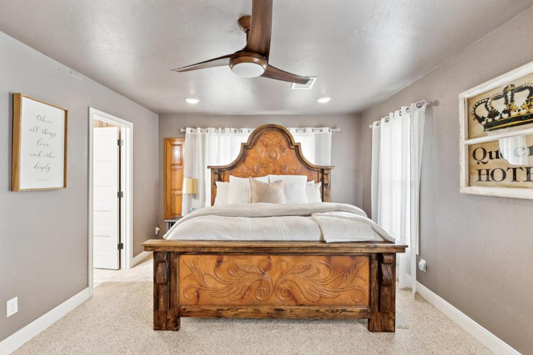 Photo of Bedroom in Canyon