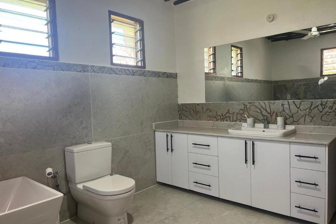 Photo of Bathroom in Funzi Island