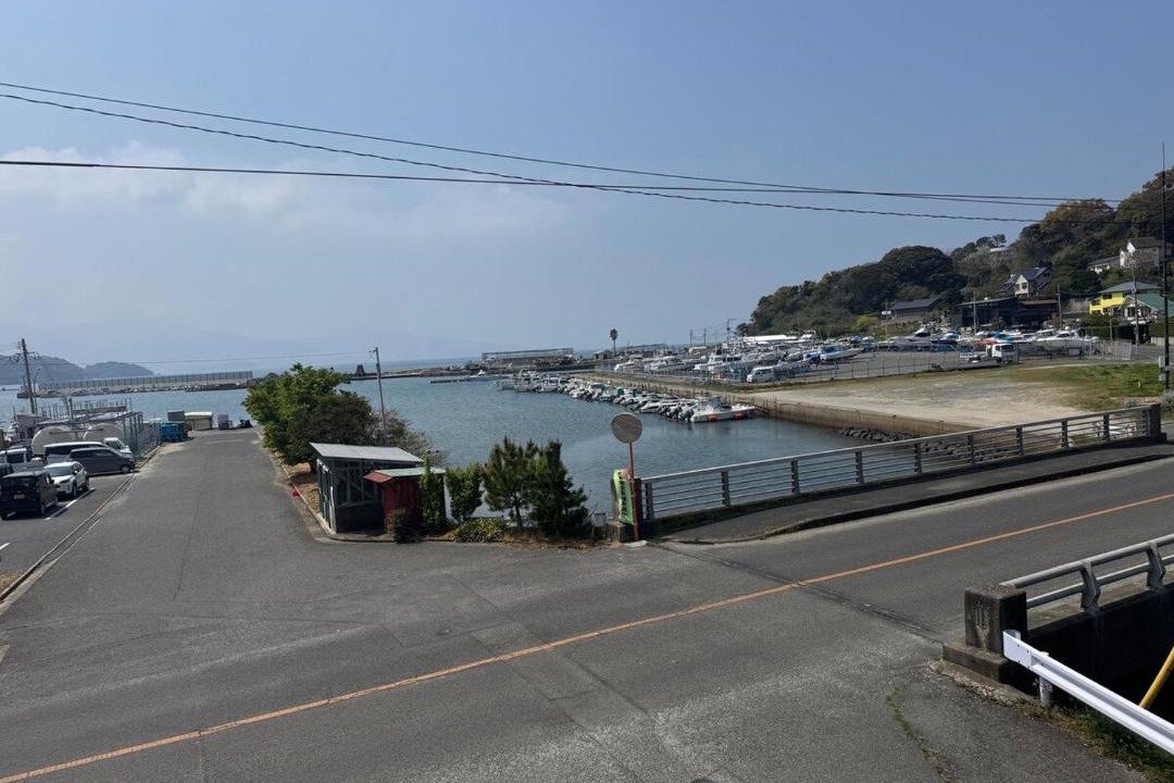 Photo of Others in Itoshima