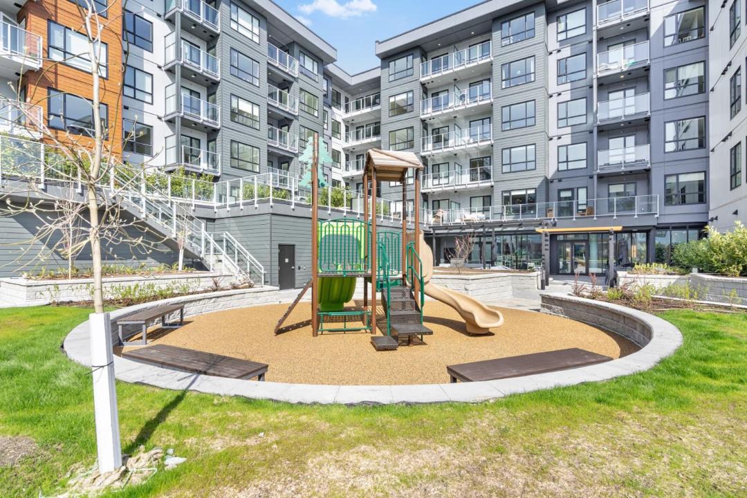 Photo of Others in District of North Vancouver