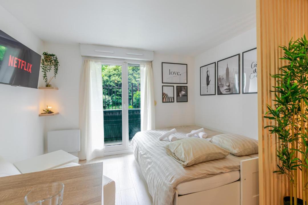 Photo of Bedroom in Gonesse