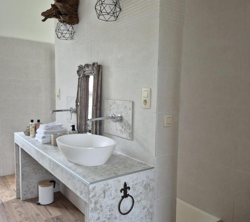 Photo of Bathroom in Martilly