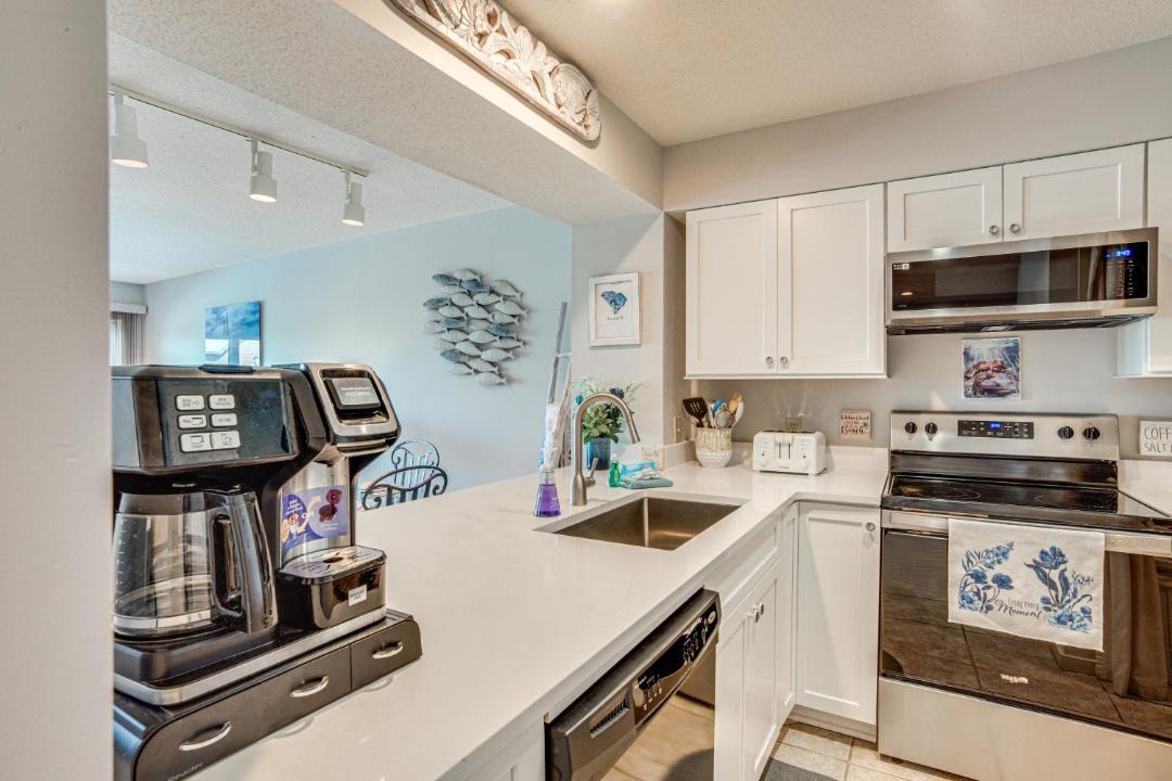 Photo of Kitchen in Beachwalk