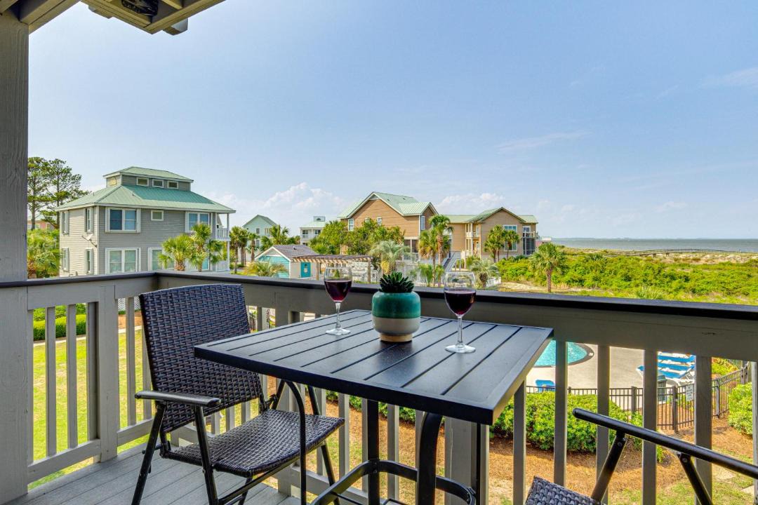 Photo of Patio Balcony in Beachwalk