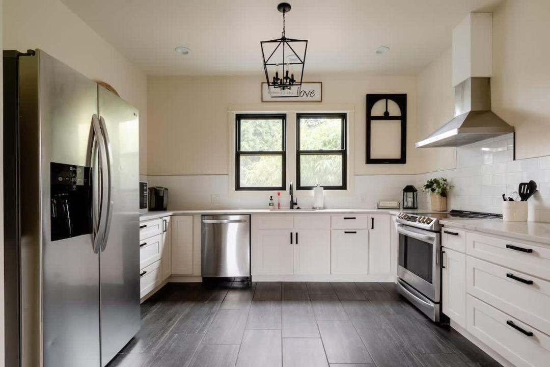 Photo of Kitchen in Hosford-Abernethy