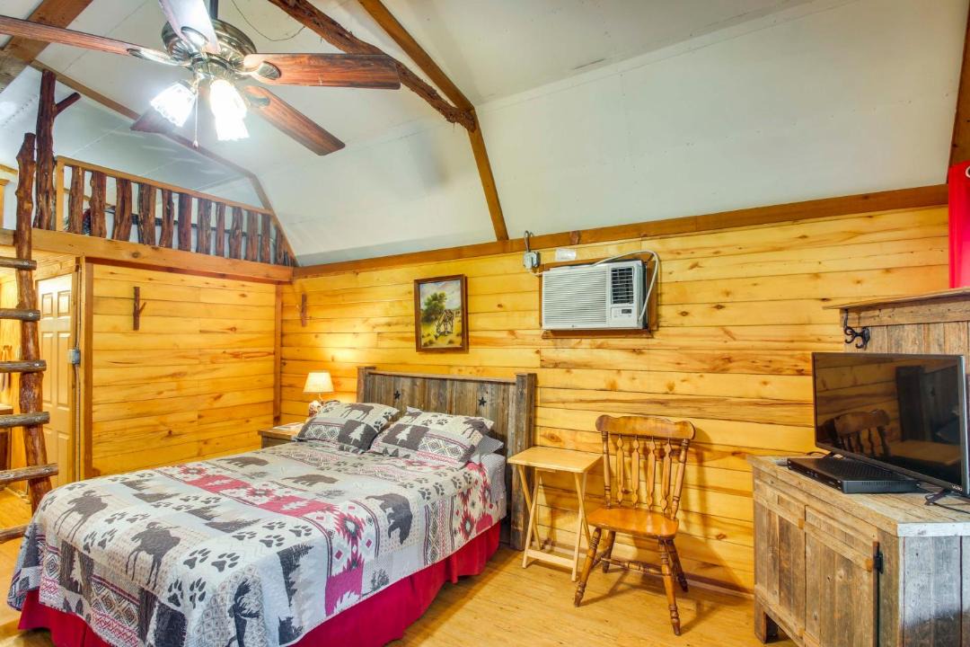 Photo of Bedroom in Davis