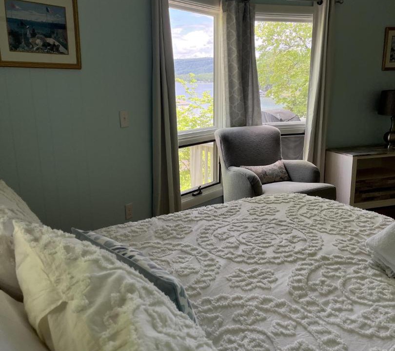 Photo of Bedroom in Huddleston