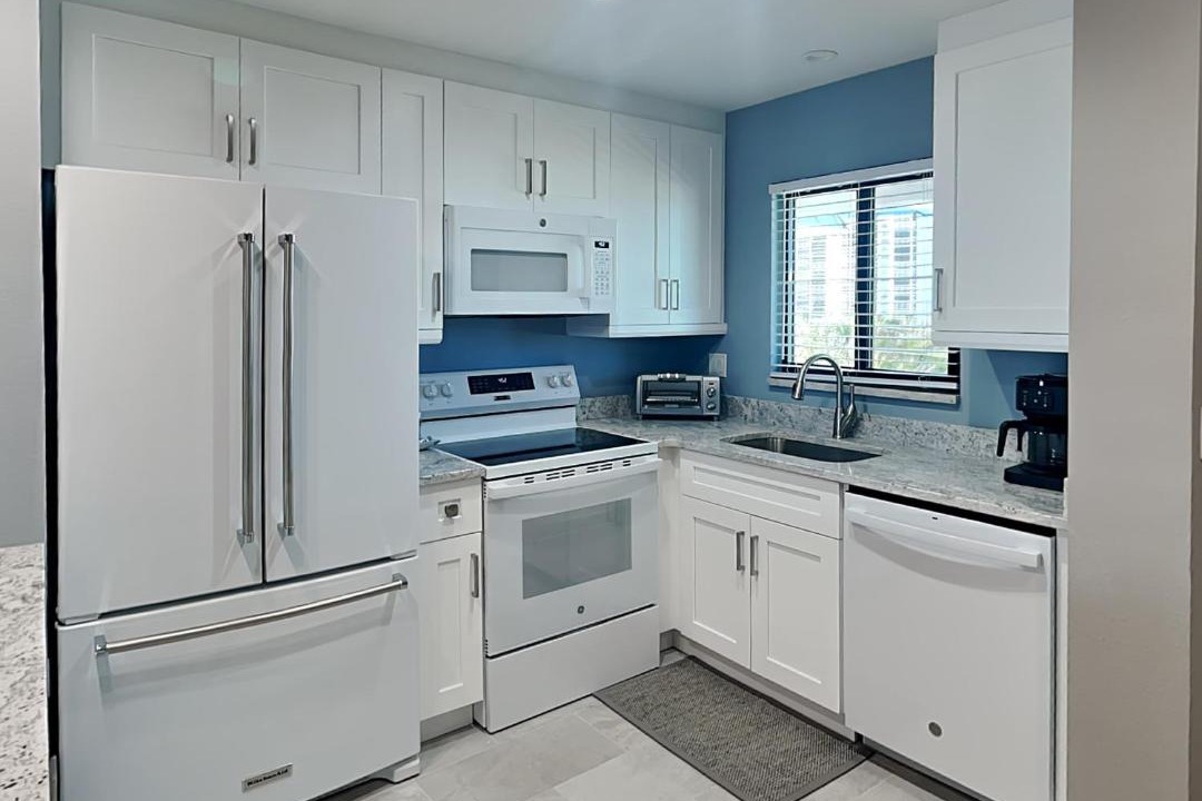Photo of Kitchen in Mid Island