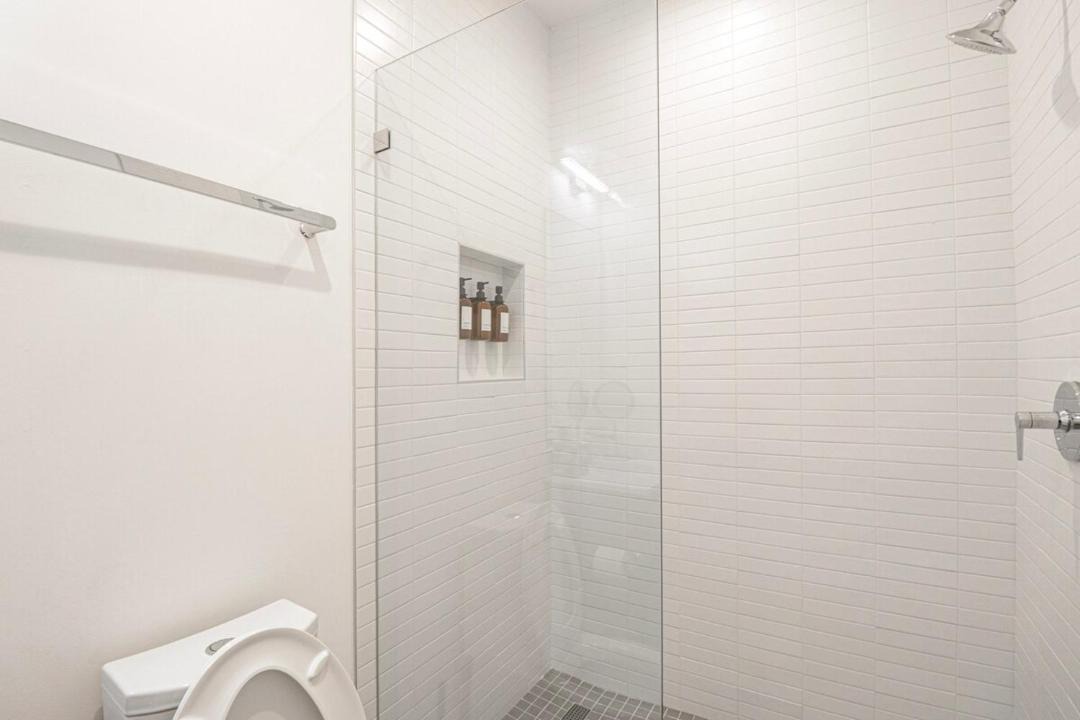 Photo of Bathroom in Shaw