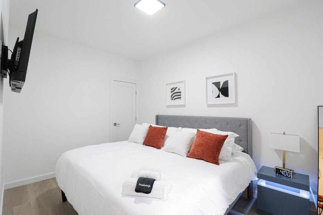 Photo of Bedroom in Shaw