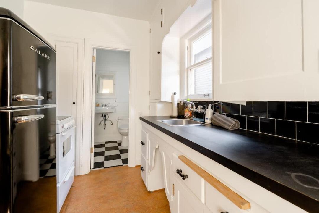 Photo of Kitchen in Hosford-Abernethy