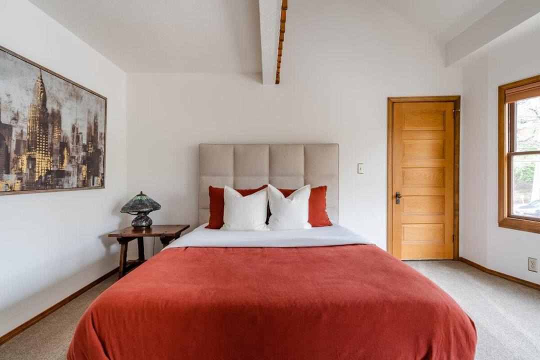 Photo of Bedroom in Goose Hollow