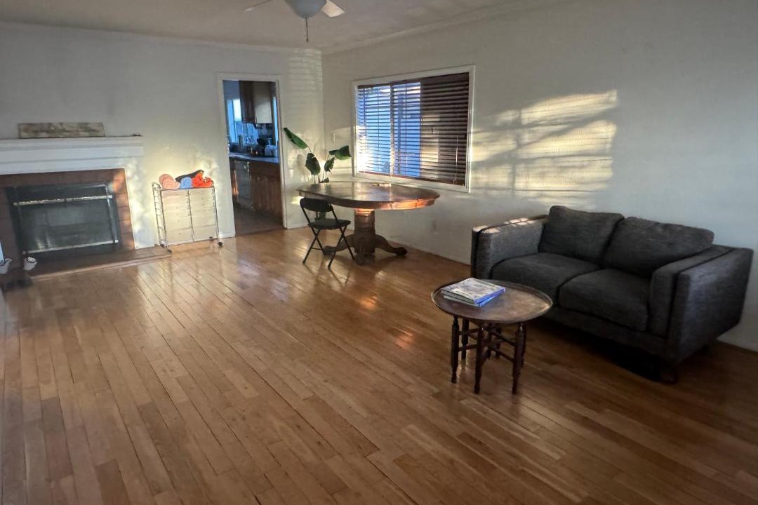 Photo of Livingroom in East Hollywood