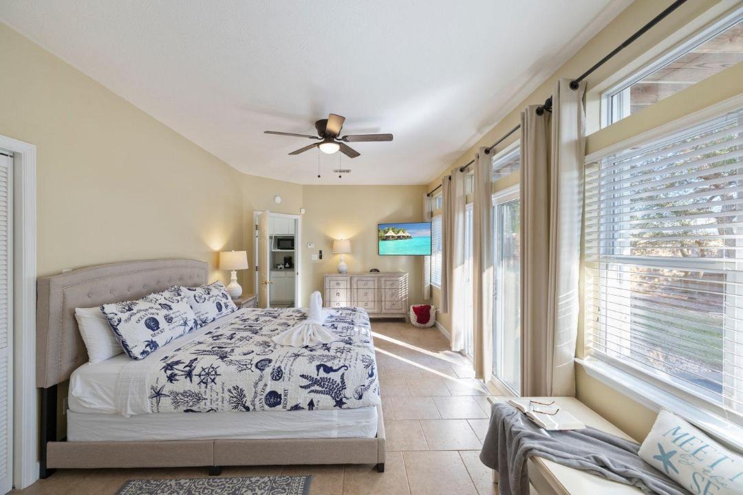 Photo of Bedroom in Inlet Beach Heights