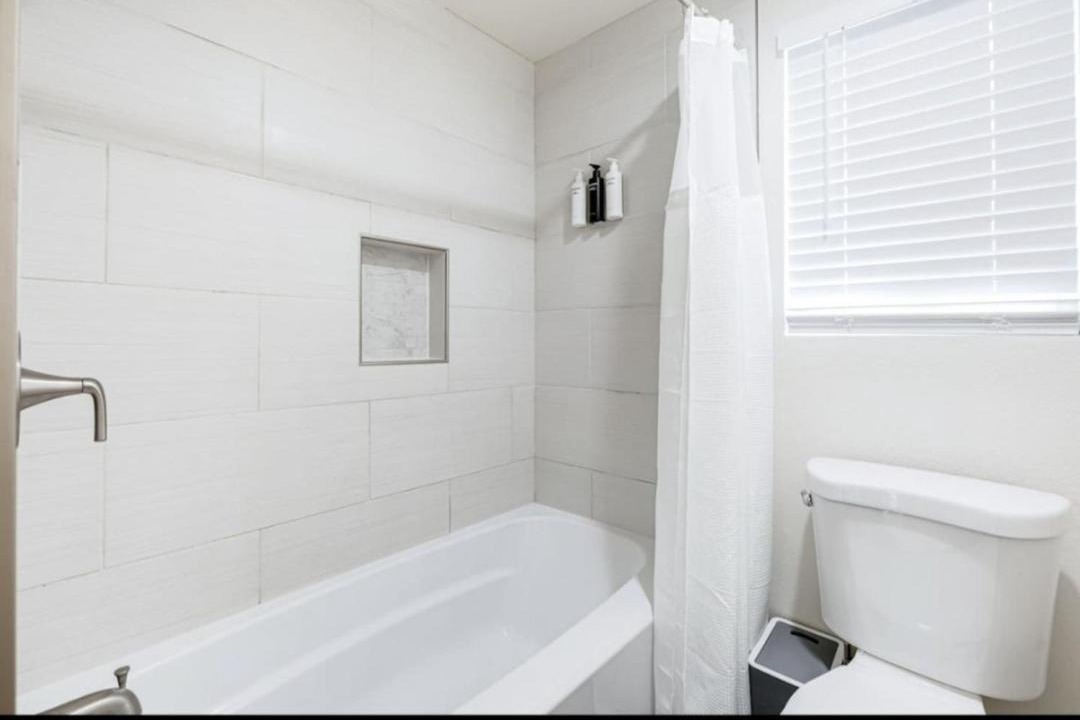 Photo of Bathroom in Grant Hill