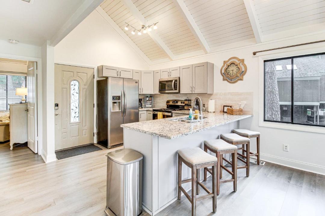 Photo of Kitchen in Big Canoe