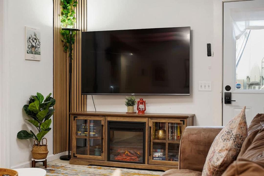 Photo of Livingroom in Sharp Park