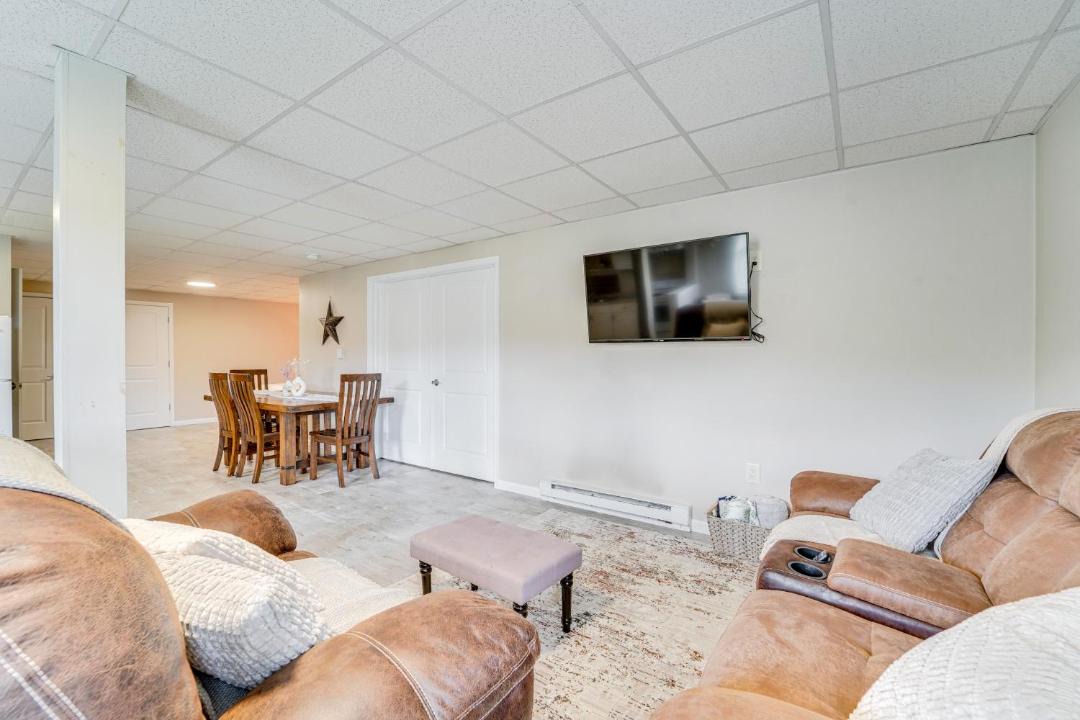 Photo of Livingroom in Spring Mills