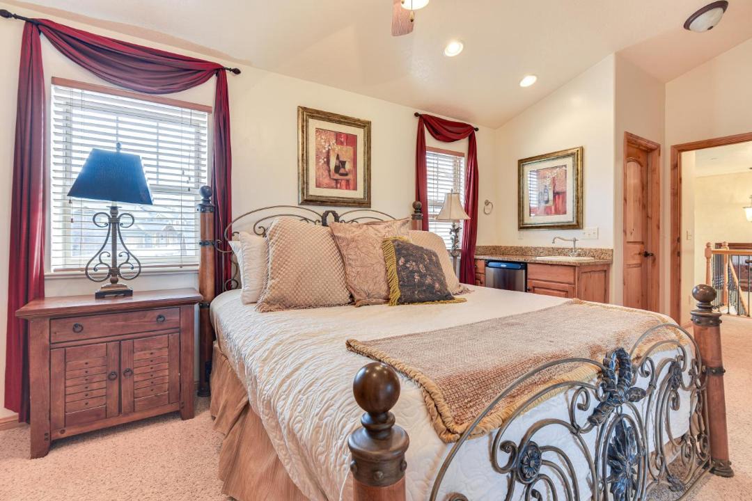Photo of Bedroom in Wolf Creek