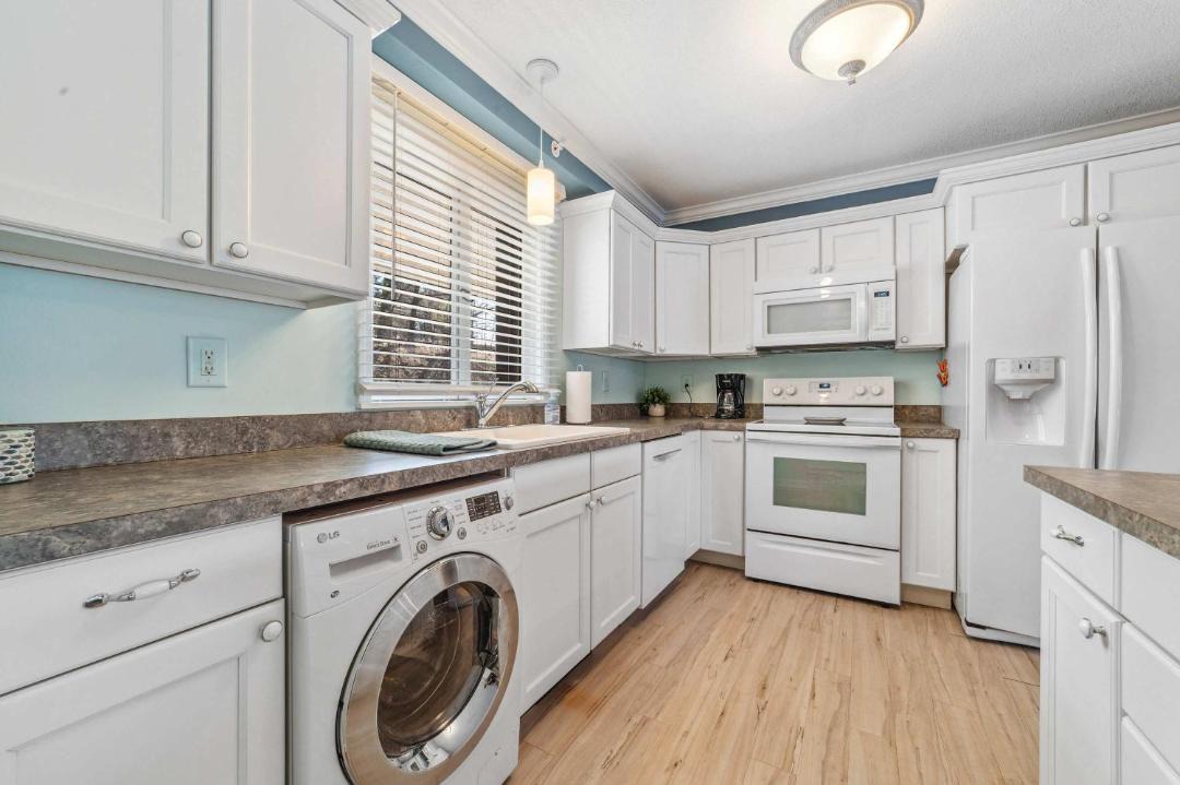 Photo of Kitchen in Clam River