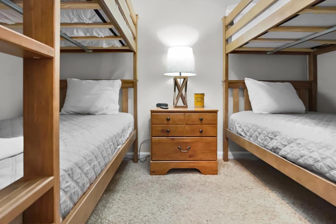 Photo of Bedroom in Snowshoe