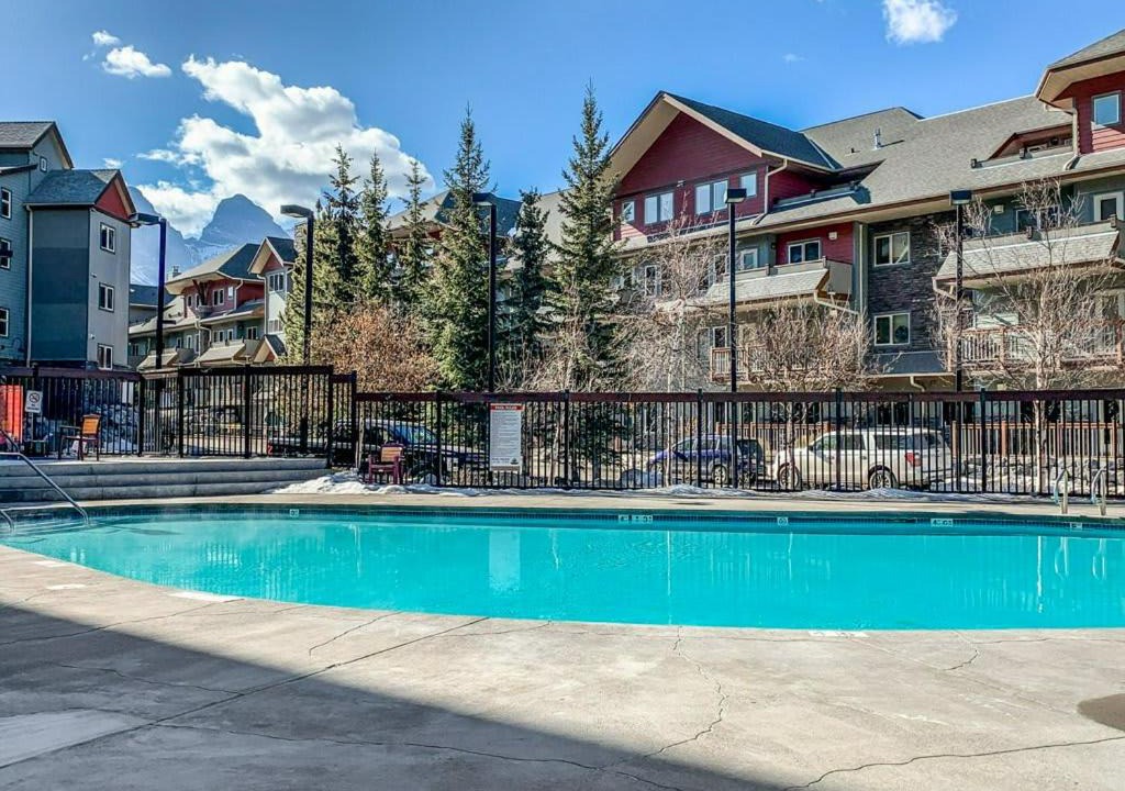 Photo of Others in Canmore