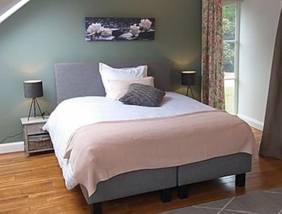 Photo of Bedroom in Villers-la-Ville