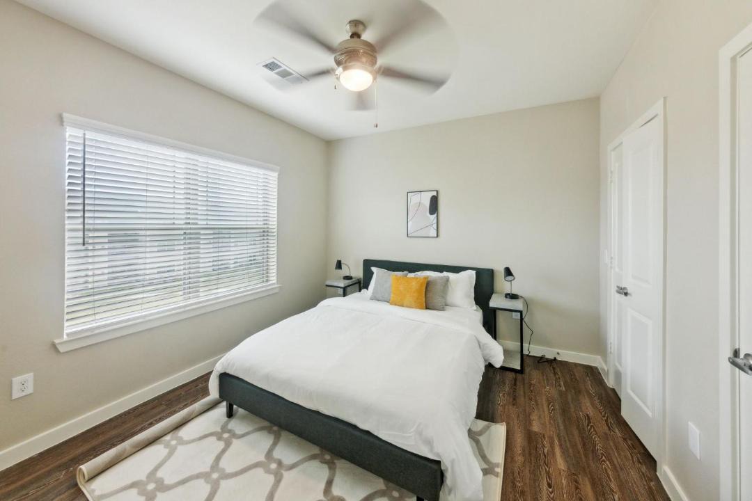 Photo of Bedroom in Willowbrook