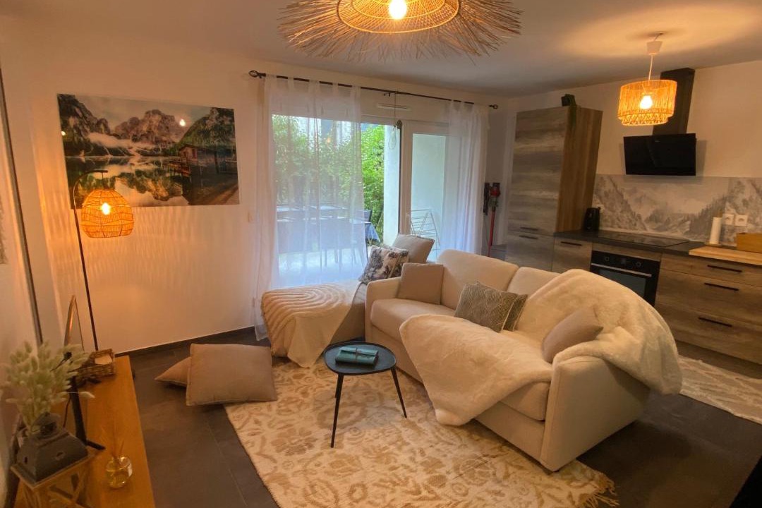 Photo of Livingroom in Duingt