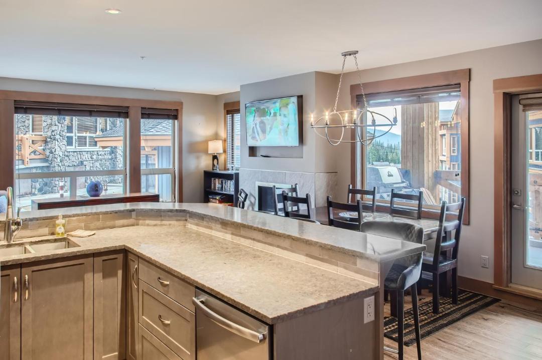 Photo of Kitchen in Big White Ski Resort