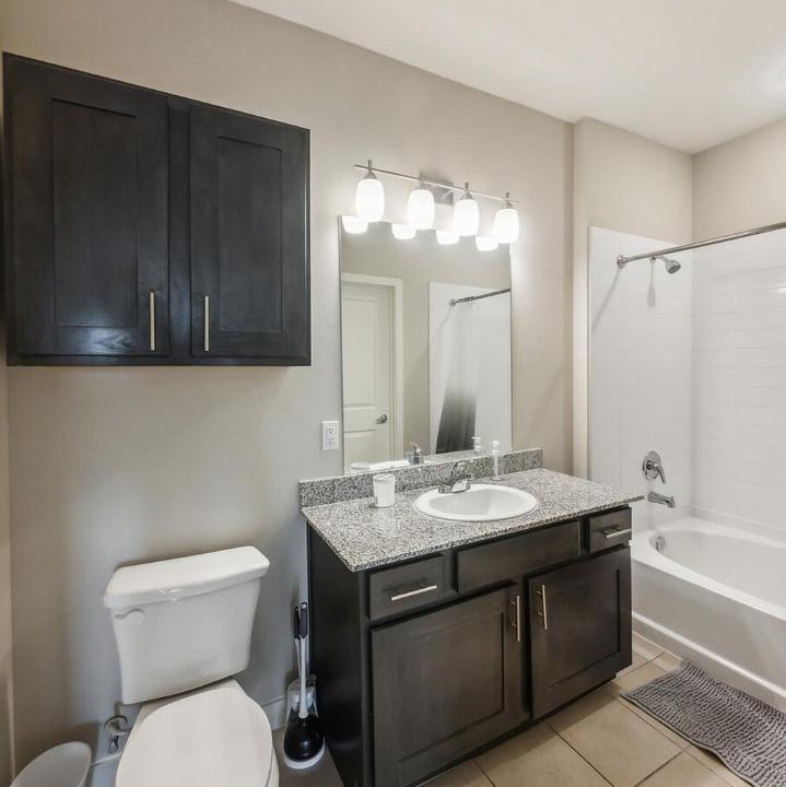 Photo of Bathroom in Willowbrook