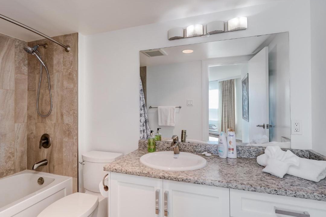 Photo of Bathroom in Inner Harbour