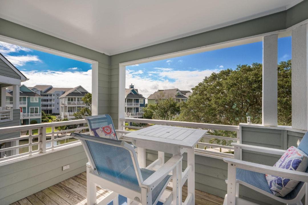 Photo of Patio Balcony in Manteo