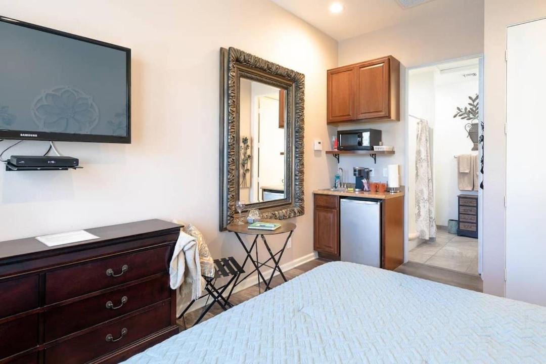 Photo of Bedroom in Palm Desert