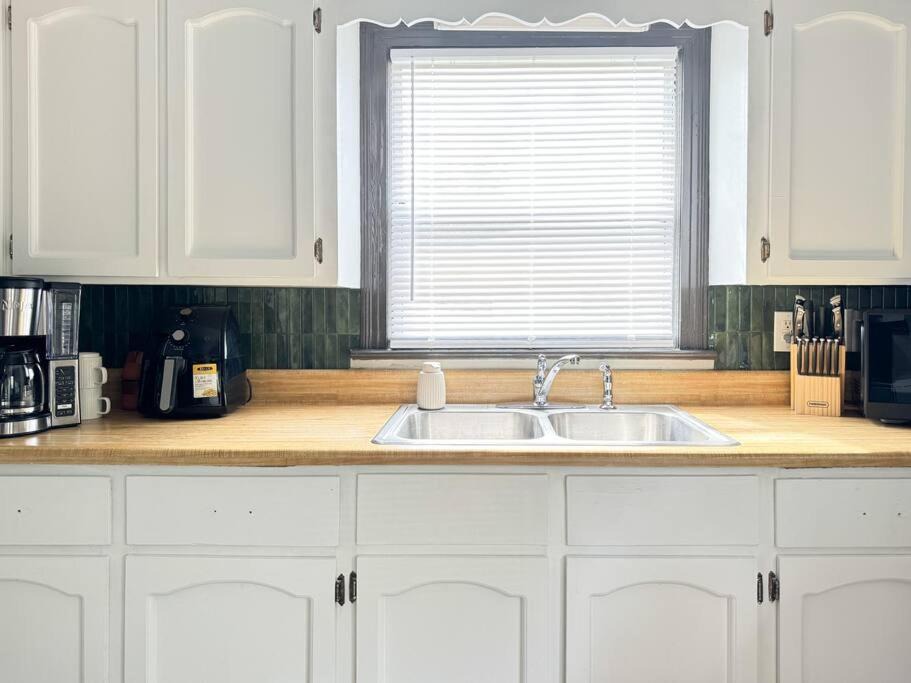 Photo of Kitchen in Gallatin