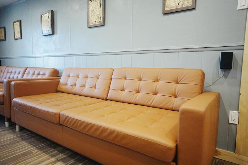 Photo of Livingroom in Jay